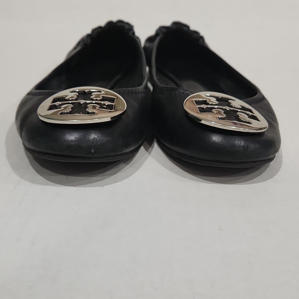 Tory Burch Black Flats With Silver Logo Size 9.5 - Picture 3 of 6